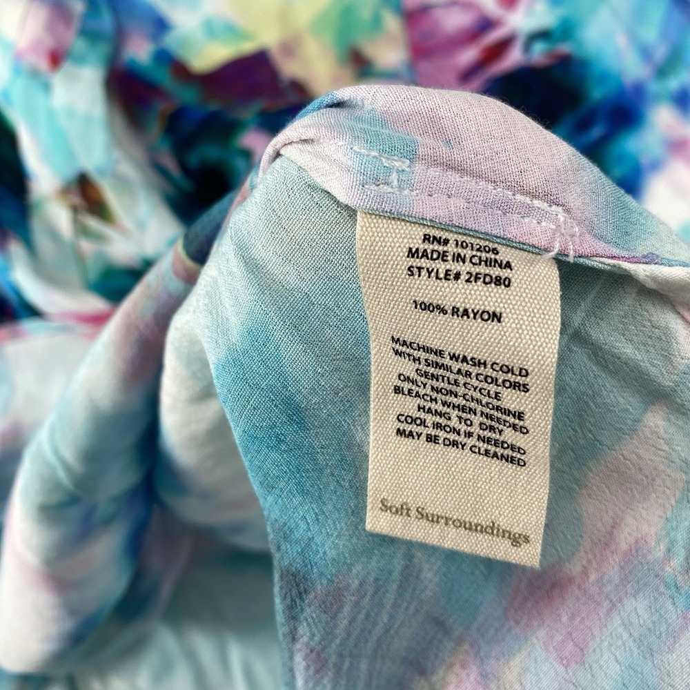 Soft Surroundings Ursa Tunic Large Colorful‎ Rayon Blouse Pleat Details V Neck - Picture 6 of 12